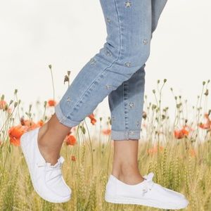 WeeBoo Free Fall Slip-On Boat Shoes SIZE 5